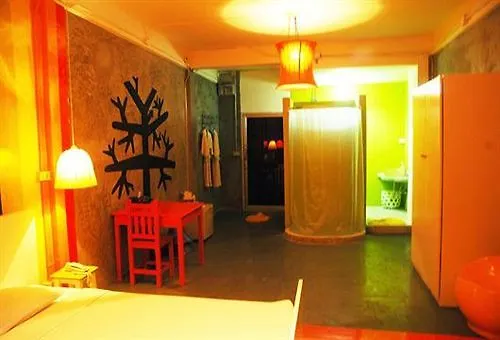 Mystic Place Ostello *
